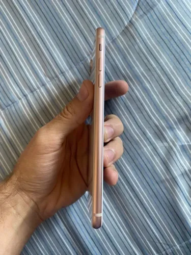iPhone 8 Plus