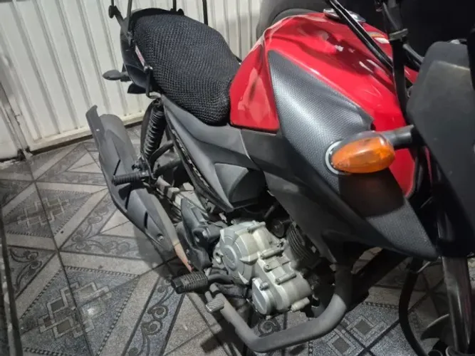 yamaha 125 venda ou troca leia descrição