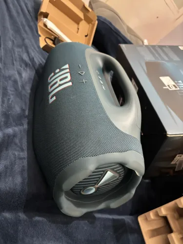 JBL BOONBOX 4