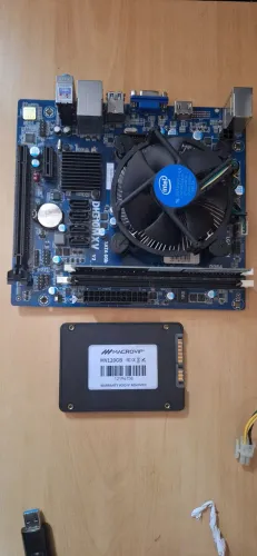 KIT INTEL COM 8GB DDR4 