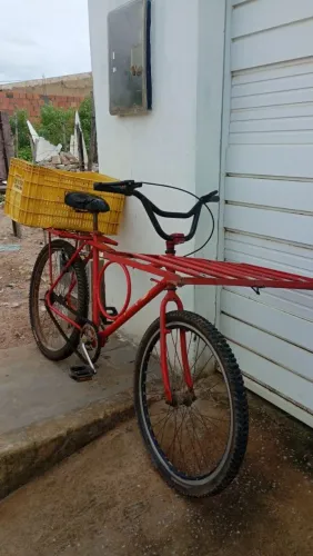Bicicleta Monark cargueira 