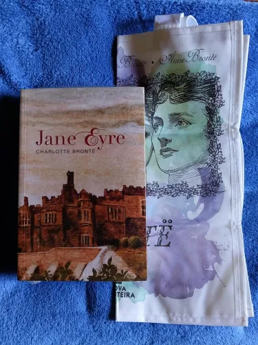Livro Jane Eyre (Lacrado) + Brinde
