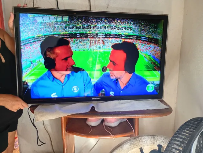 Televisão 43 polegadas 