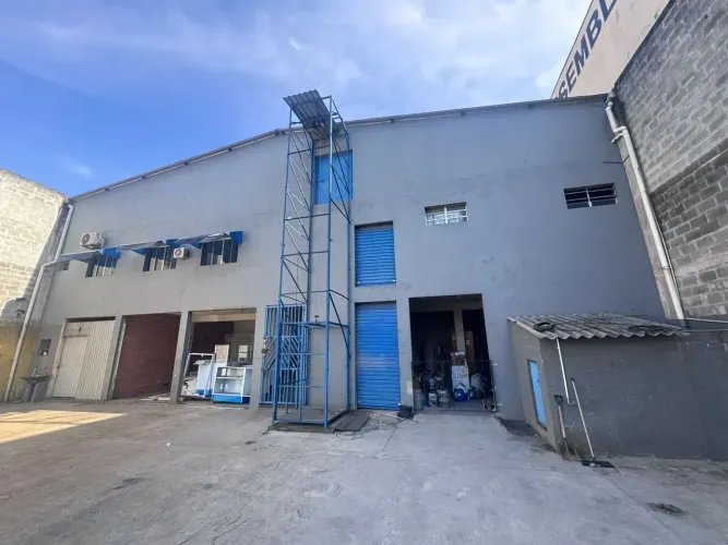 Galpão Comercial para Locação em Suzano