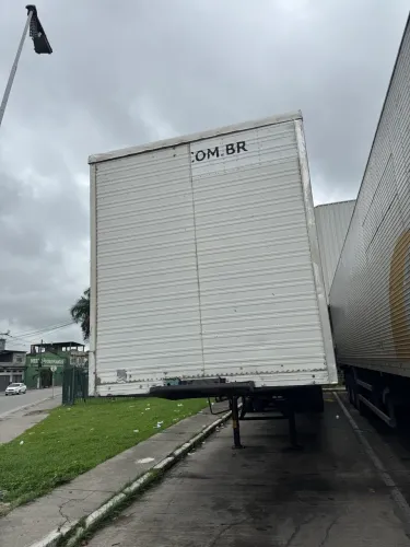Vendo carreta carreta ano 1998