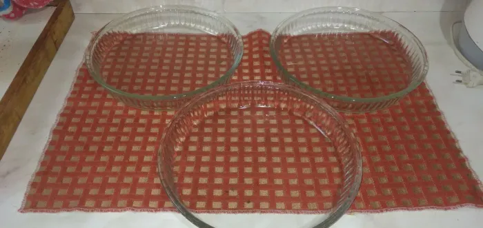 3 travessas de vidro Borcam 24 cm circunferência
