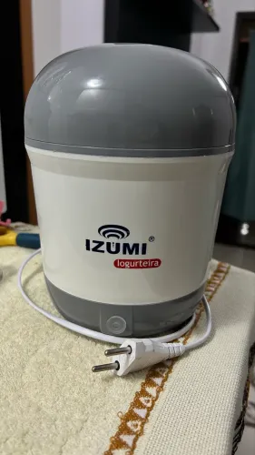 Iogurteira Izumi
