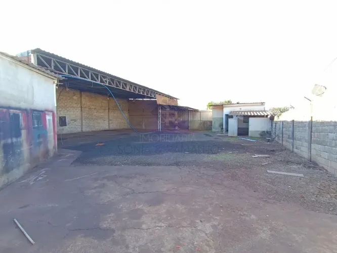 Imóvel Comercial para Locação e Venda no Bairro Jardim Zara, em Ribeirão Preto SP.