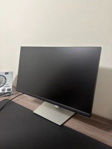 Monitor Dell 22 Polegadas - última geração praticamente novo