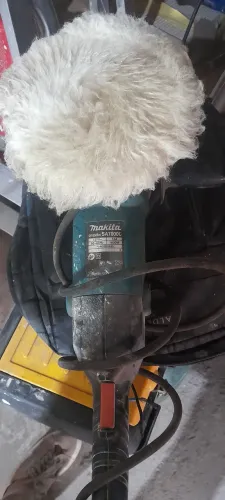 Vende se politriz seminova