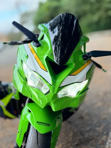 KAWASAKI NINJA ZX-4R 2025 IPVA PAGO