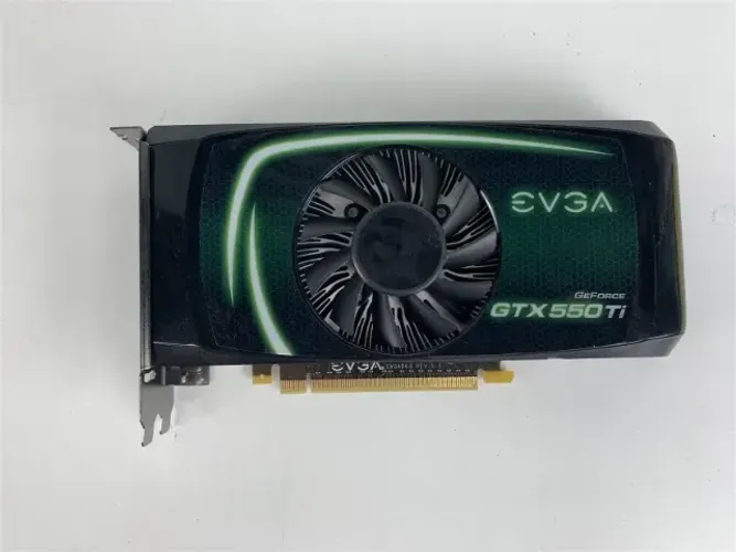 Placa de Vídeo GTX 550 Ti 1GB GDDR5 em 10x Sem Juros - Roda Valorant/LoL