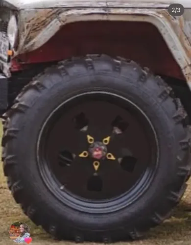 Jogo de pneus agrícolas 9,5-24 + rodas furação 5x139,7   R$9900,00 