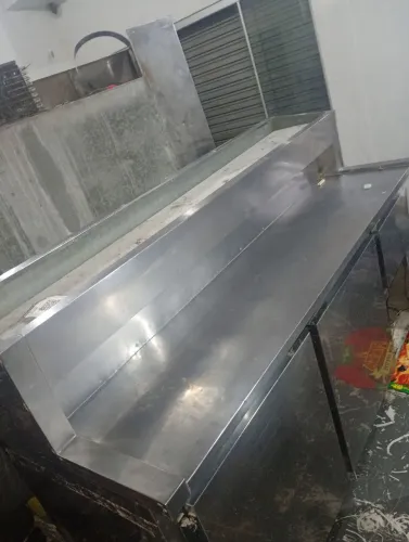 Comdimentadora ( Léia a descrição)