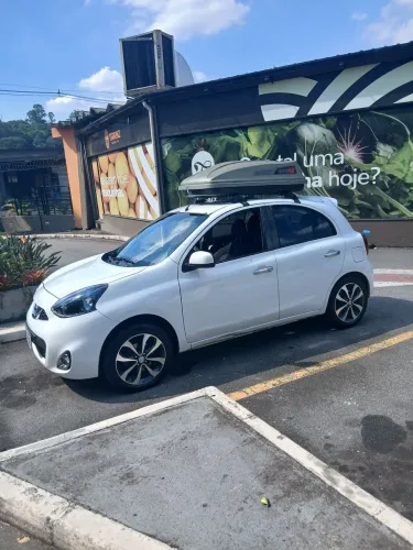 Nissan March SV 1.6 16V Flexstart 5P Mec. 2017