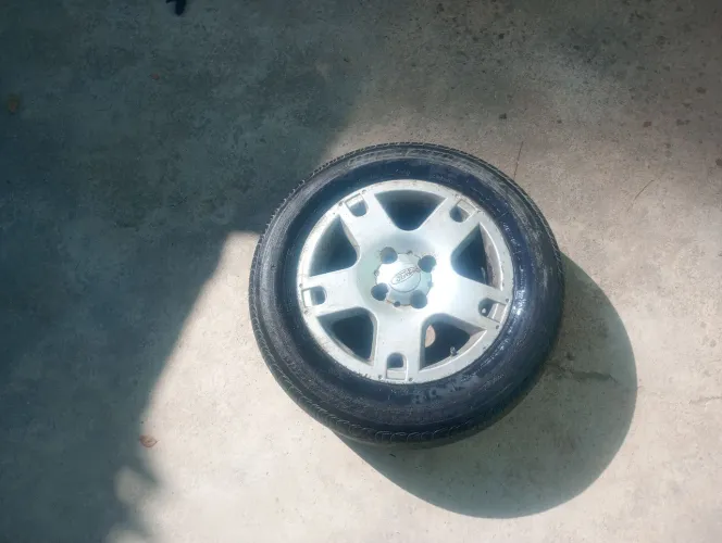 Rodas Ford Ecosport aro 15 com pneus