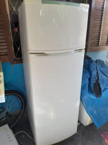 Geladeira duplex consul