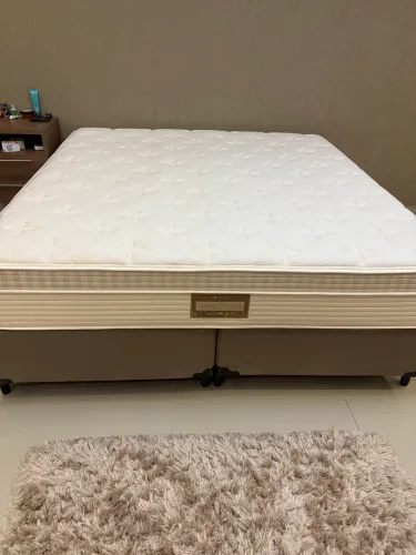 Vendo Cama King Size com Box - 