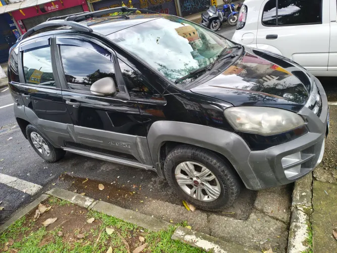 Fiat Idea Adv./ Adv.lock.dualogic 1.8 Flex 5P 2014