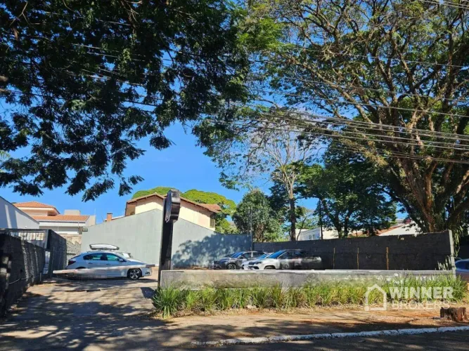 Terreno à venda, 386 m² por R$ 1.750.000,00 - Zona 04 - Maringá/PR