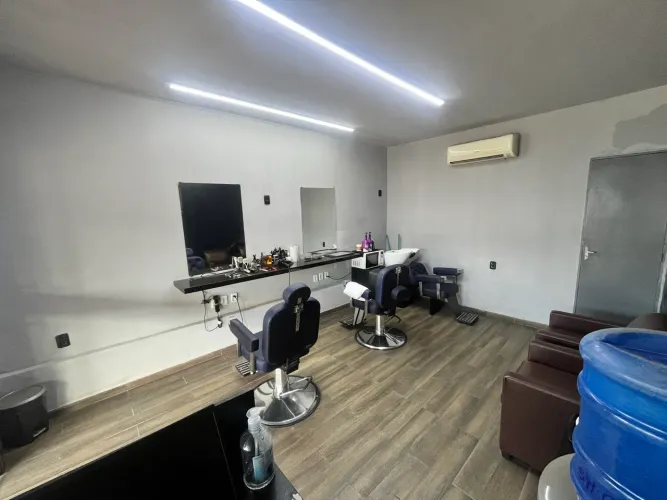 Barbearia no Eusébio a venda 