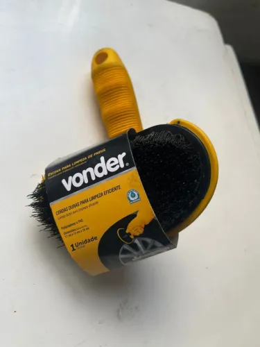 Cerdas duras para limpeza eficiente Vonder 