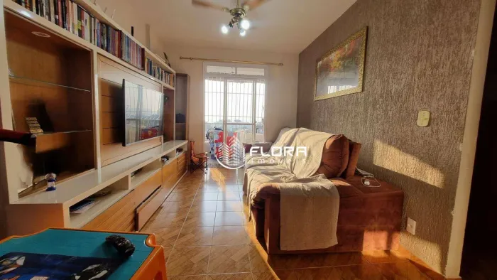Apartamento com 3 dormitórios à venda, 76 m² por R$ 310.000 - Barreto - Niterói/RJ
