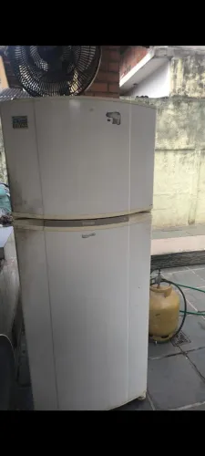 Geladeira consul