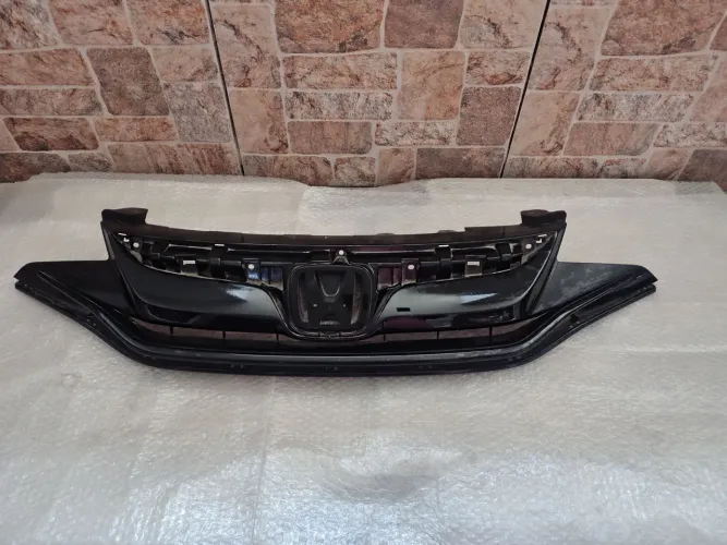 Grade frontal do radiador do Honda Fit 2015 a 2017 original c detalhe 