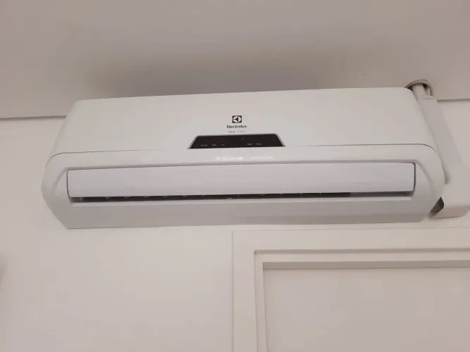 Ar condicionado Eletrolux Ecoturbo 12.000 btus 220V