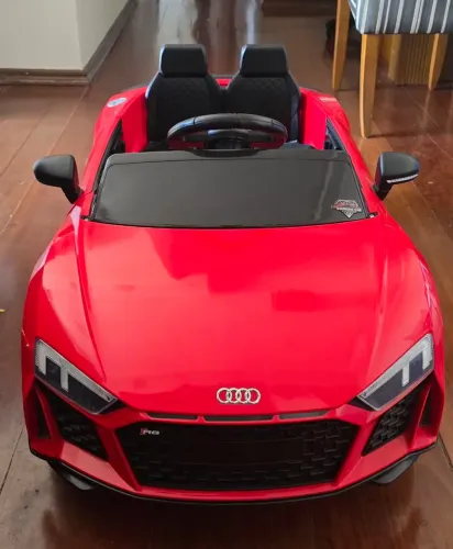 Carrinho Elétrico Infantil Audi R8 Spyder 12v