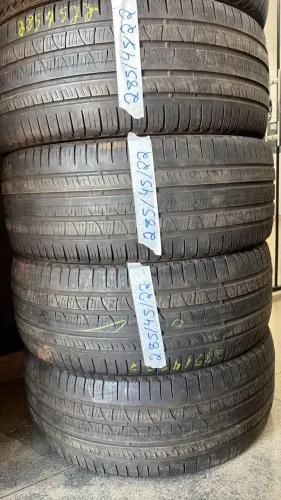 Pneus 285/45/22 marca pirelli 