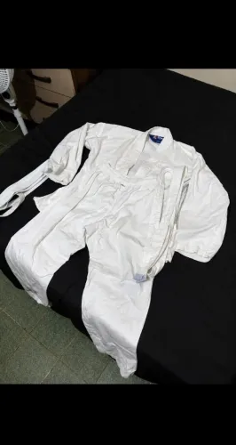 Kimono tamanho M3 para criança