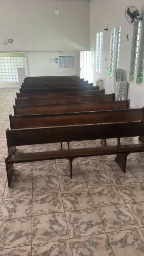 Bancos para Igrejas