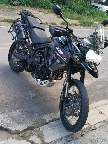 Troco em moto de menor valor preferência moto alta