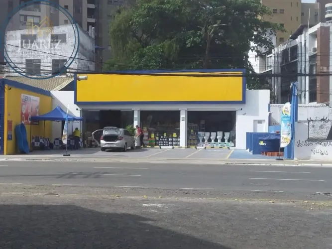 LOJA PARA LOCAÇÃO NO RIO VERMELHO, COM EXCELENTE LOCALIZAÇÃO!