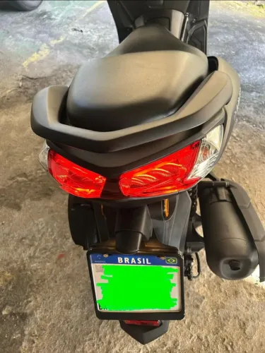 NMax IMPECÁVEL MUITO NOVA