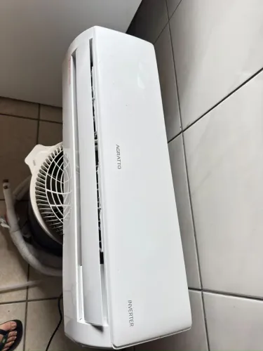 Vende se Ar Condicionado, quente e frio
