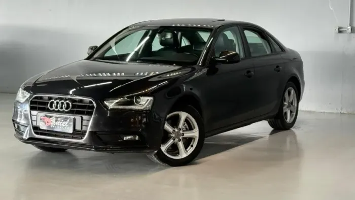 Audi A4 2.0 Avant 16V TFSI Quattro Stronic 2013