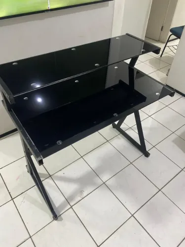 Escrivaninha de Vidro Fumê Preto|Elegância e Modernidade