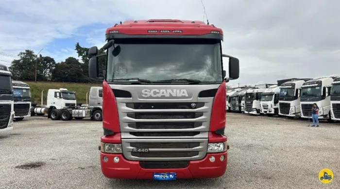 SCANIA STREAMLINE R-440 6X2<br>2018/2019<br>AUTOMÁTICO<br>FREIO RETARDER