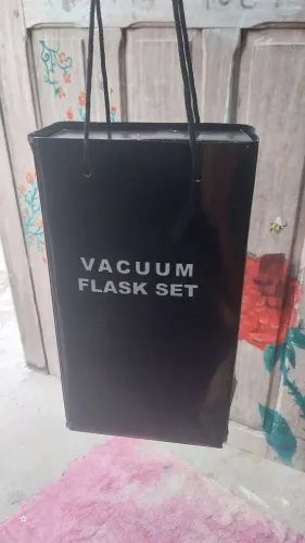 Vende-se garrafa termica 80 reais