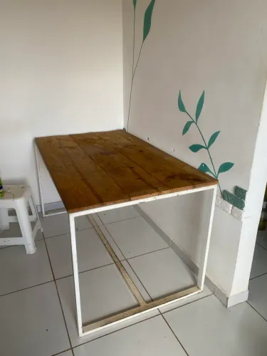 Mesa rústica