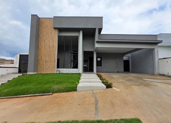 Casa à venda no Condomínio Lagos DIcaraí em Salto (SP).