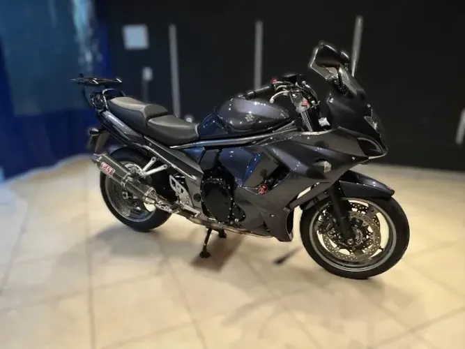 SUZUKI GSX 1250FA 2016 ABS 35000km + BAU GIVI + Michelin Road 6 GT