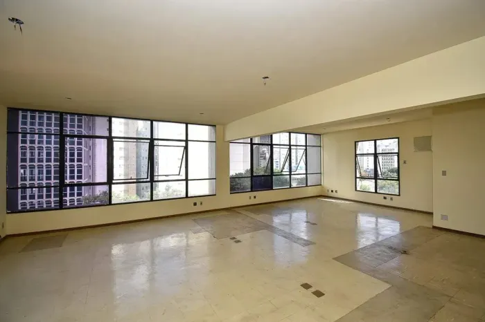 ANDAR DE 150m² PARA LOCAÇÃO NO BAIRRO LOURDES
