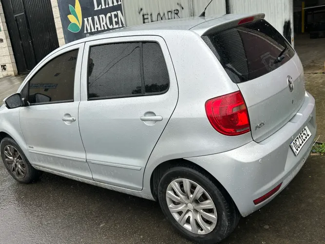Volkswagen Fox 1.6 MI Total Flex 8V 5P 2012