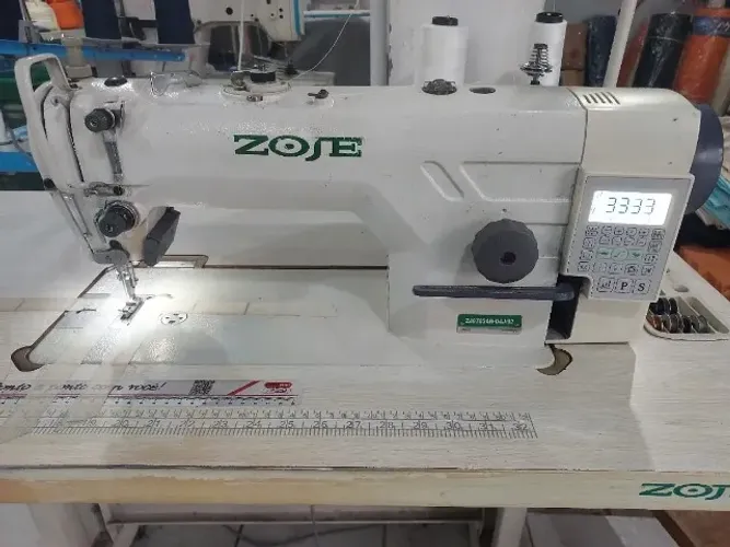 Maquina de Costura Reta Eletronica