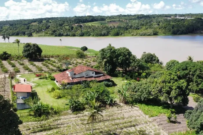 CHÁCARA ALTO PADRÃO 15,5ha | ÀS MARGENS DE GRANDE REPRESA
