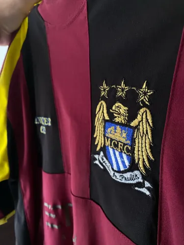 BLUSA MANCHESTER CITY ANTIGA RETRO ( ROBINHO 10)
